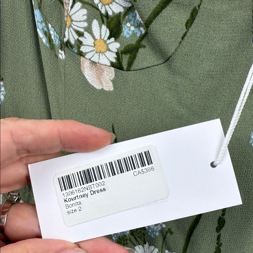 ❌❌SOLD❌❌NEW Reformation Kourtney Sage Floral Maxi Dress in Bonita 2 - Picture 8 of 16